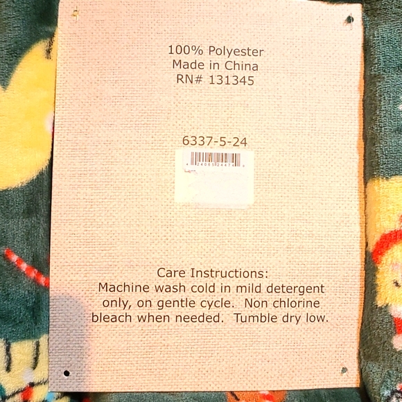 Dog Cat Pet themed Blanket Throw, super soft silky touch NWT 50"×60" Christmas - Picture 5 of 6